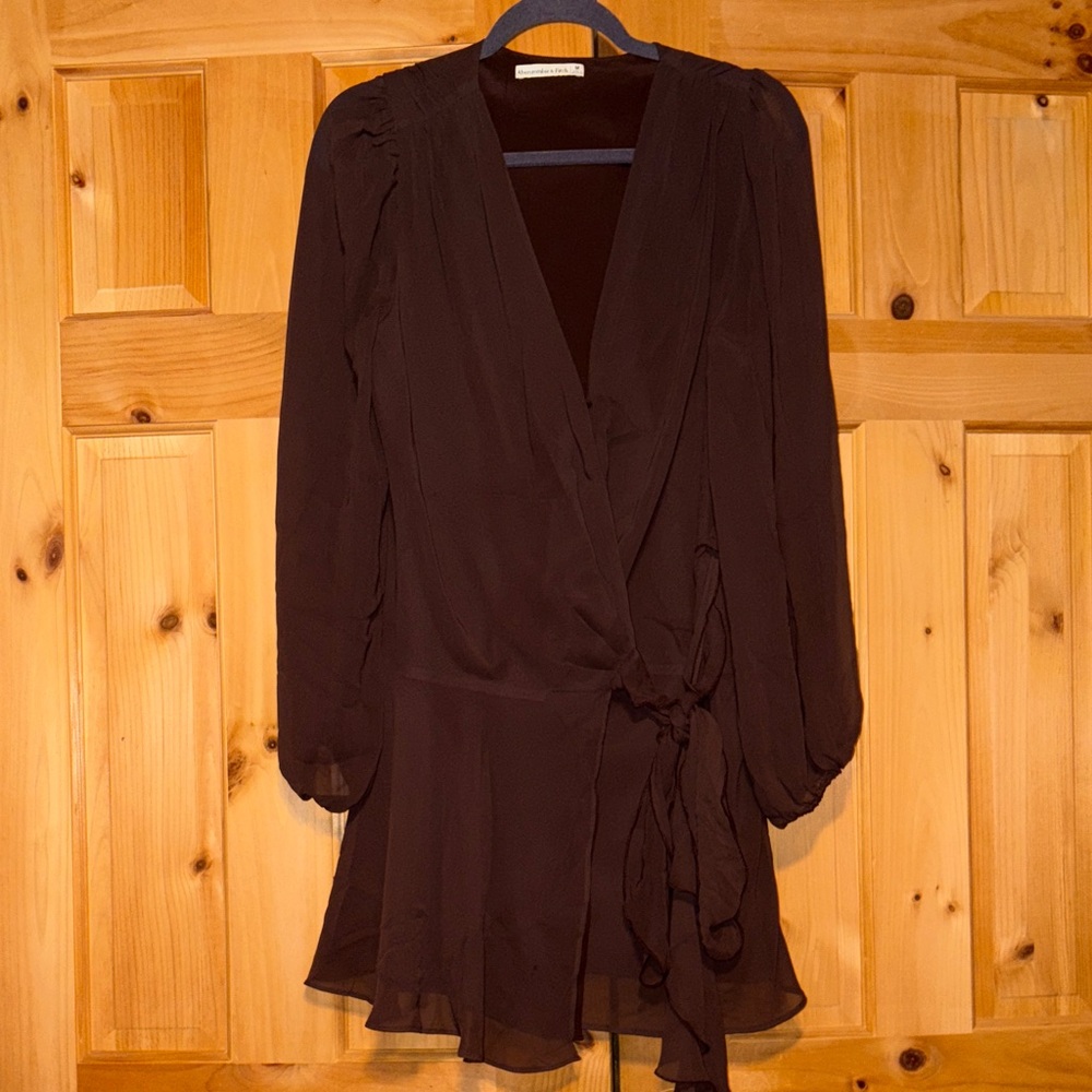 Long- Sleeve Plunge Wrap Mini Dress Abercrombie and Fitch Brown
